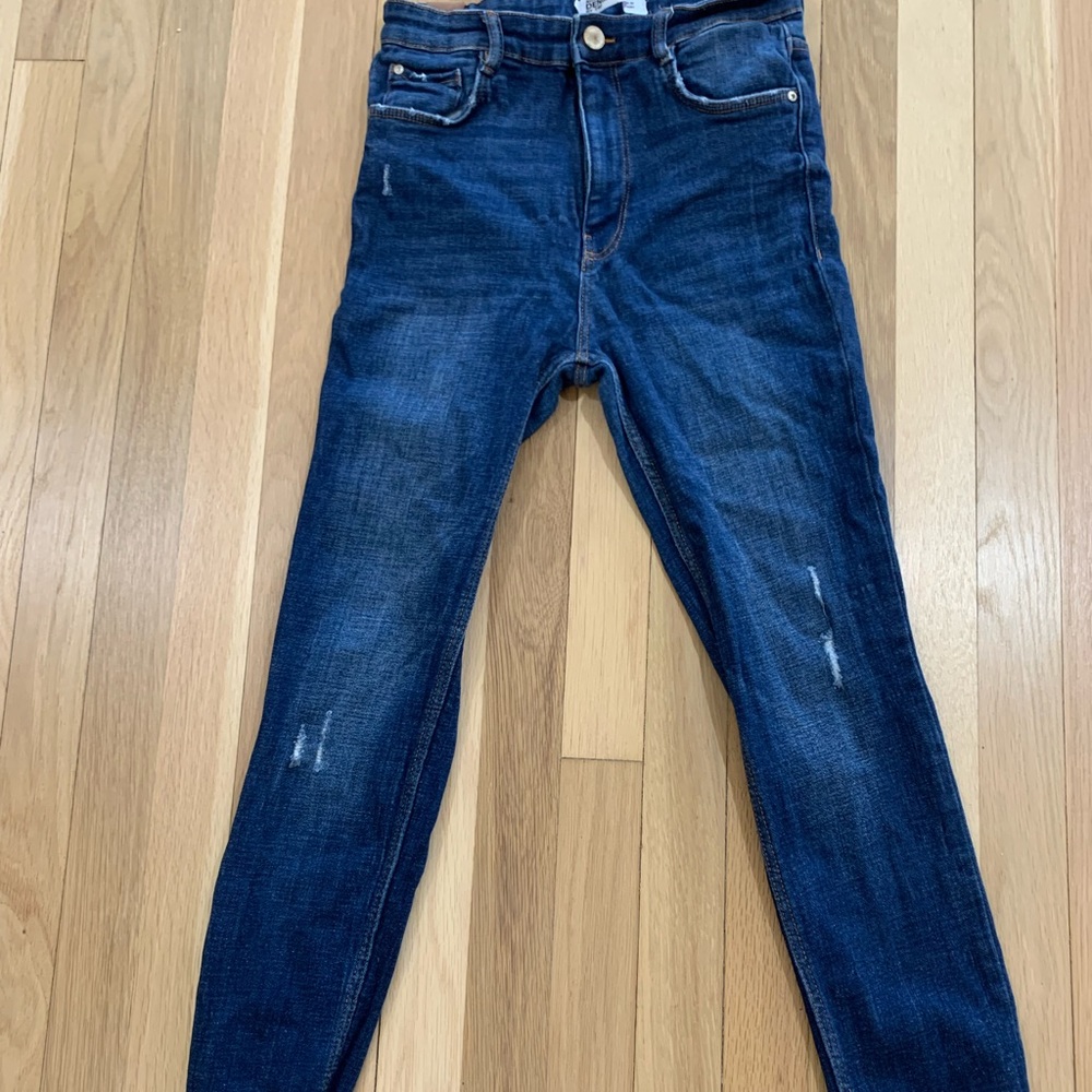 Zara cropped ripped jeans